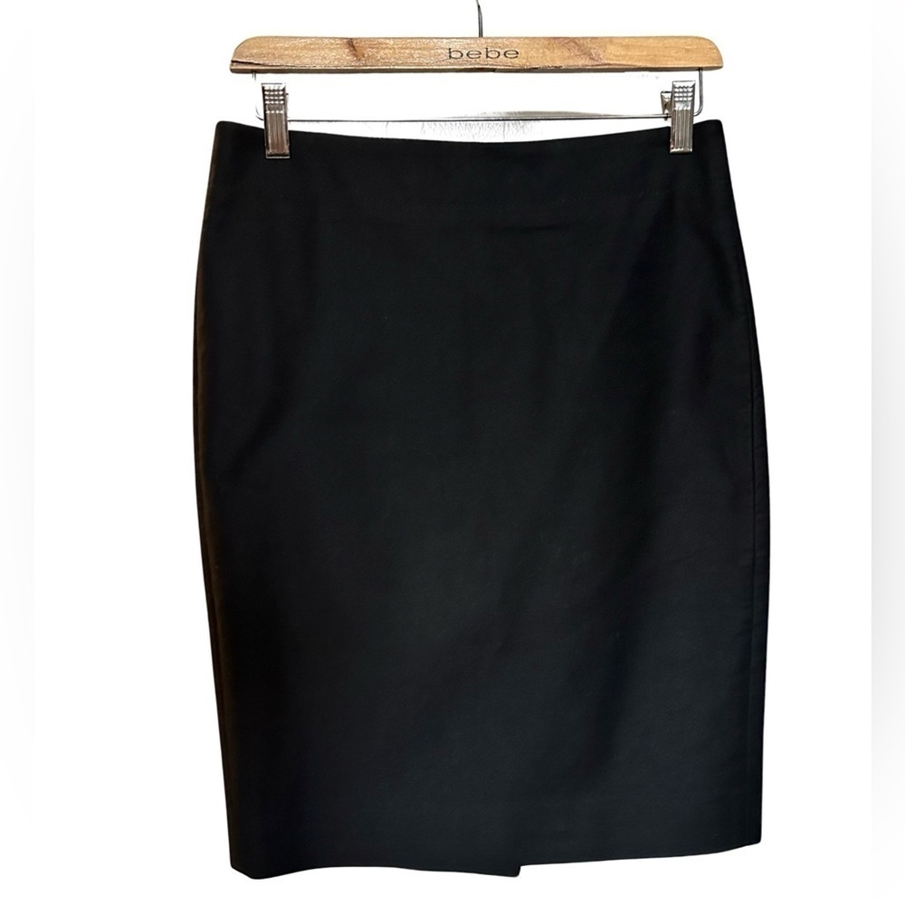J. CREW Simple Black Skirt Women’s Size 4.